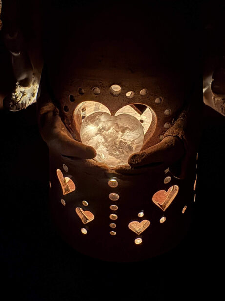 Keramický anděl Andělka lampa Lucerně růženínu srdce světlo keramikaandee