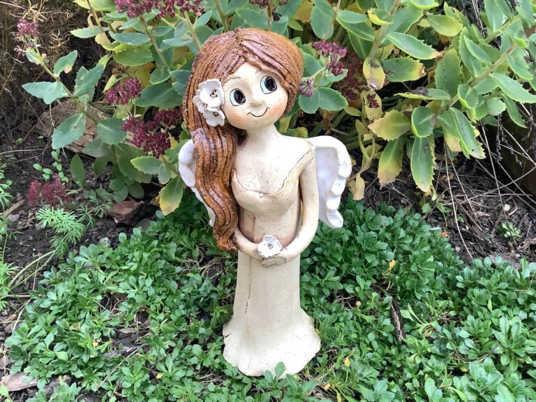 Keramický anděl Andělka květ dekorace keramika andee