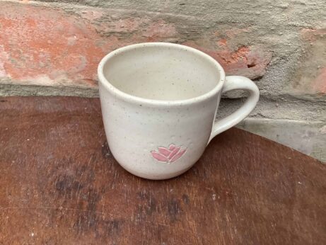 hrnek keramika lotos kafe Květ