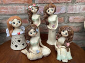 Keramická víla panenka dekorace květy šípková růže keramika andee