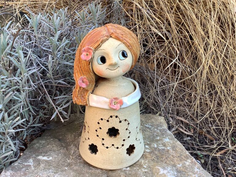 Víla Lampička lucerna keramická Anděl Lampička lucerna keramická dekorace světlo květ