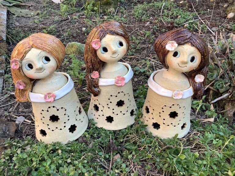 Víla Lampička lucerna keramická Anděl Lampička lucerna keramická dekorace světlo květ