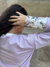lejla mikina Andrea Abrahamova kolekce oblečení rozkvetlá